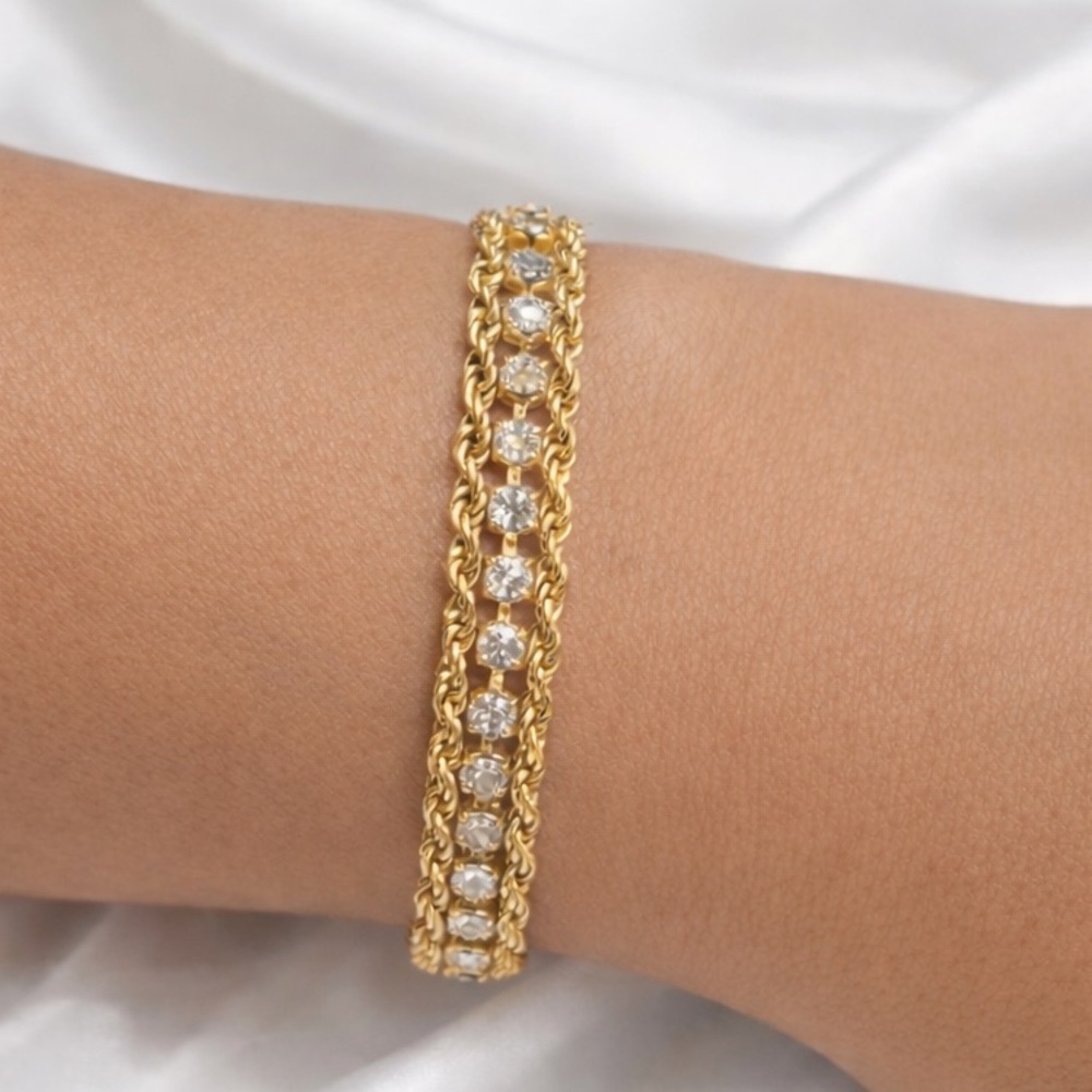 Gold-Tone Rhinestone Link Bracelet | 6” | Box Clasp Closure